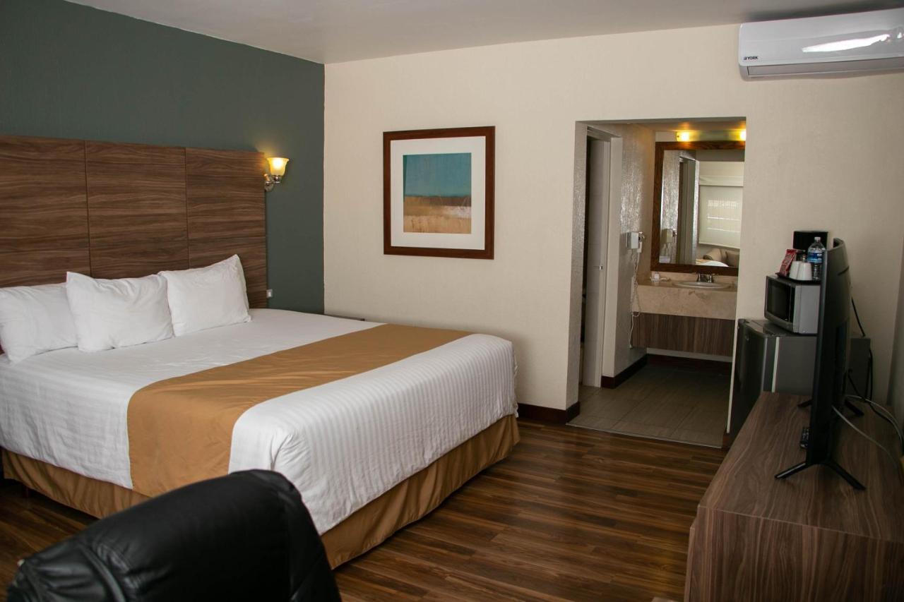 Best Western Cumbres Inn Cd. Cuauhtemoc Exterior foto